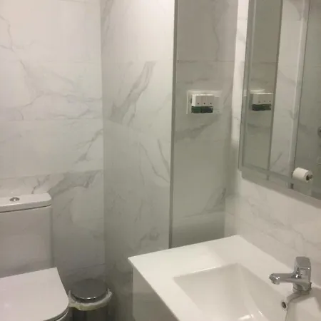 Piso 110M² En El Palo Con Parking Cerca De La Playa Appartement Málaga Buitenkant foto