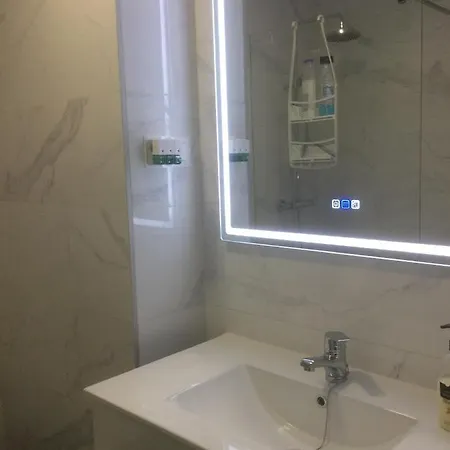 Piso 110M² En El Palo Con Parking Cerca De La Playa Appartement Málaga Buitenkant foto
